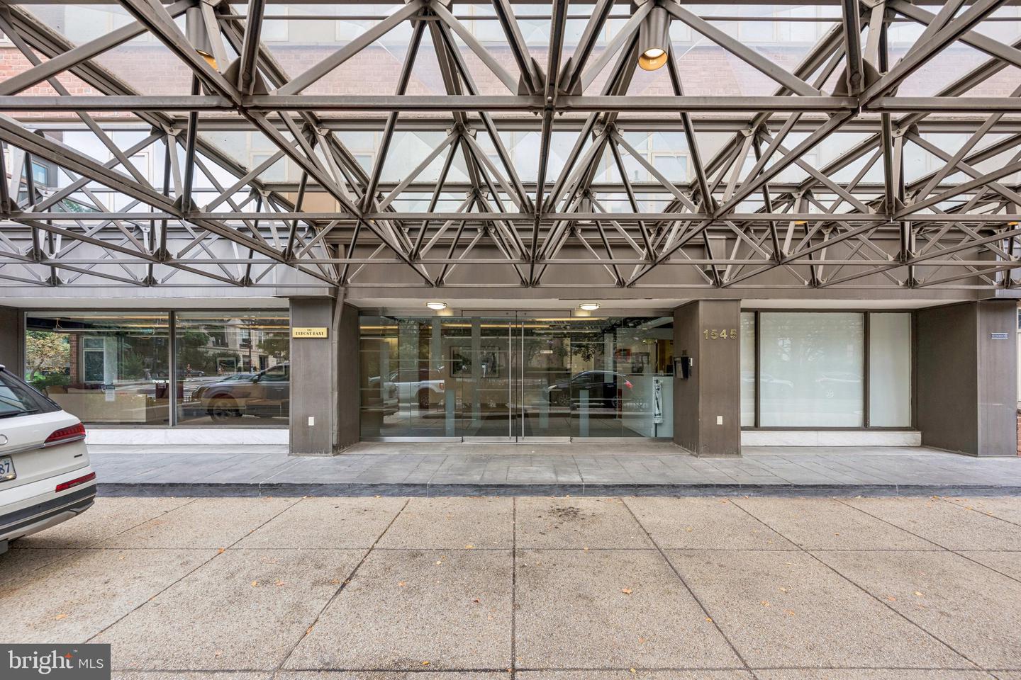 1545 18TH ST NW #403, WASHINGTON, District Of Columbia 20036, 1 Bedroom Bedrooms, ,1 BathroomBathrooms,Residential,For sale,1545 18TH ST NW #403,DCDC2216030 MLS # DCDC2216030
