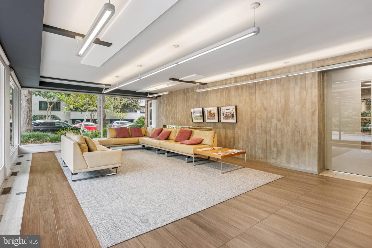 1545 18TH ST NW #403, WASHINGTON, District Of Columbia 20036, 1 Bedroom Bedrooms, ,1 BathroomBathrooms,Residential,For sale,1545 18TH ST NW #403,DCDC2216030 MLS # DCDC2216030