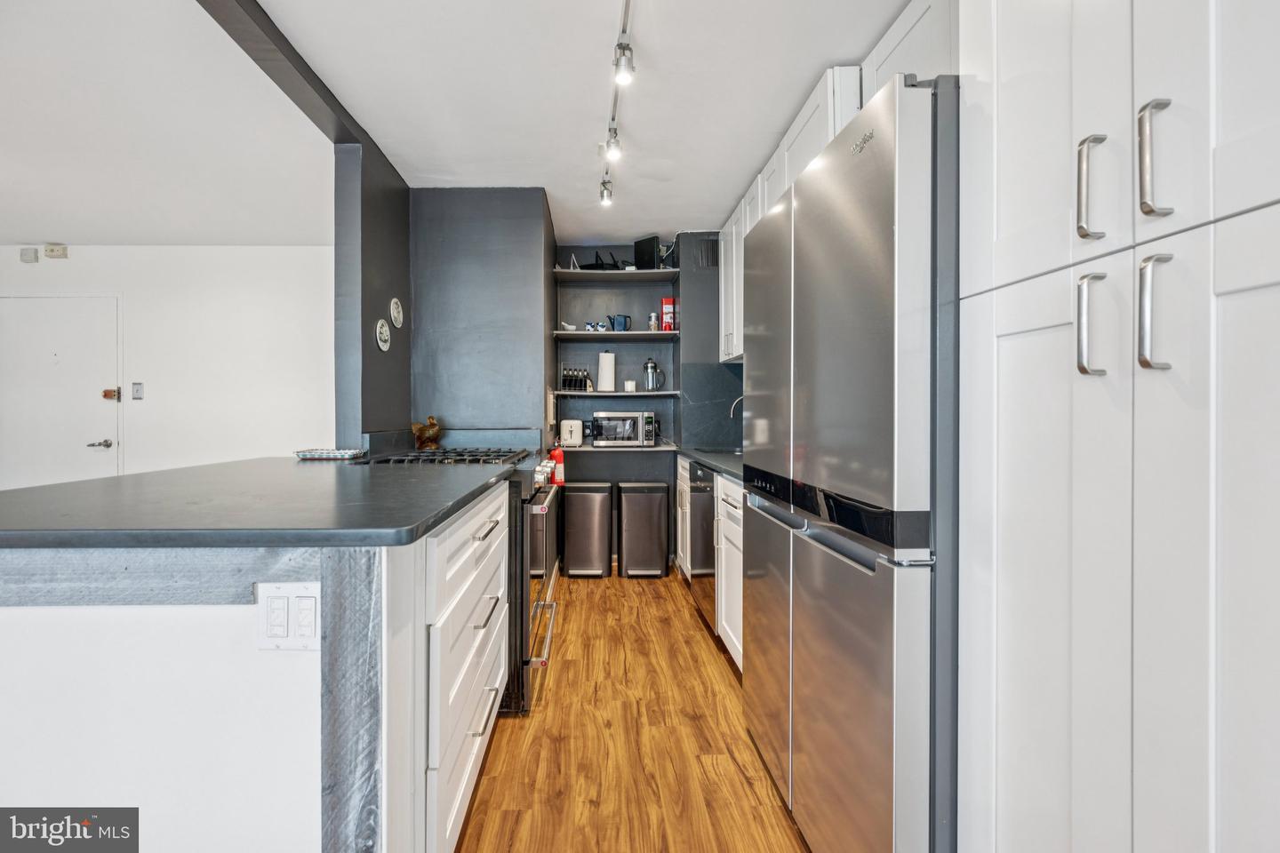 1545 18TH ST NW #403, WASHINGTON, District Of Columbia 20036, 1 Bedroom Bedrooms, ,1 BathroomBathrooms,Residential,For sale,1545 18TH ST NW #403,DCDC2216030 MLS # DCDC2216030