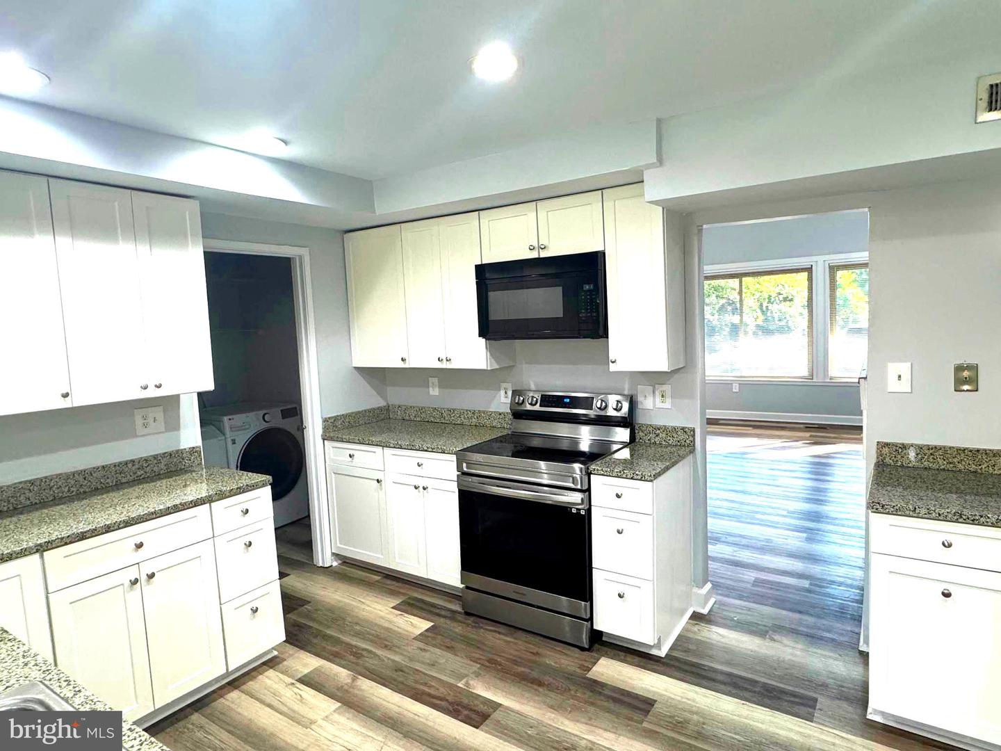 4435 FLINTSTONE RD, ALEXANDRIA, Virginia 22306, 4 Bedrooms Bedrooms, ,3 BathroomsBathrooms,Residential,For sale,4435 FLINTSTONE RD,VAFX2262432 MLS # VAFX2262432