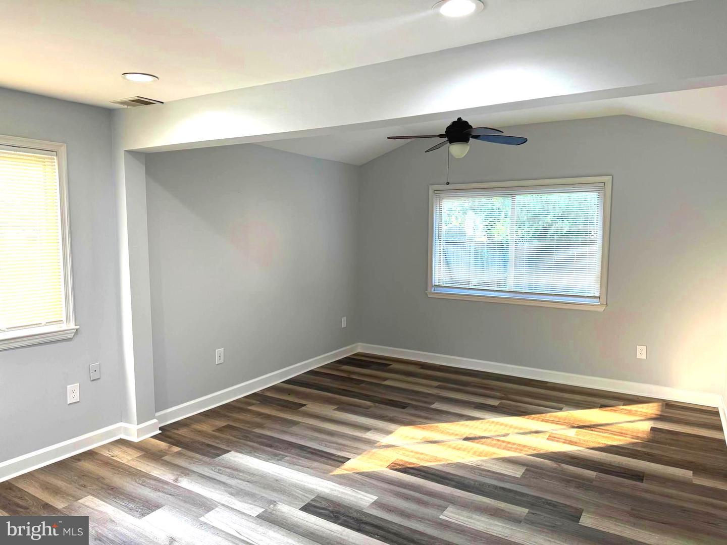 4435 FLINTSTONE RD, ALEXANDRIA, Virginia 22306, 4 Bedrooms Bedrooms, ,3 BathroomsBathrooms,Residential,For sale,4435 FLINTSTONE RD,VAFX2262432 MLS # VAFX2262432