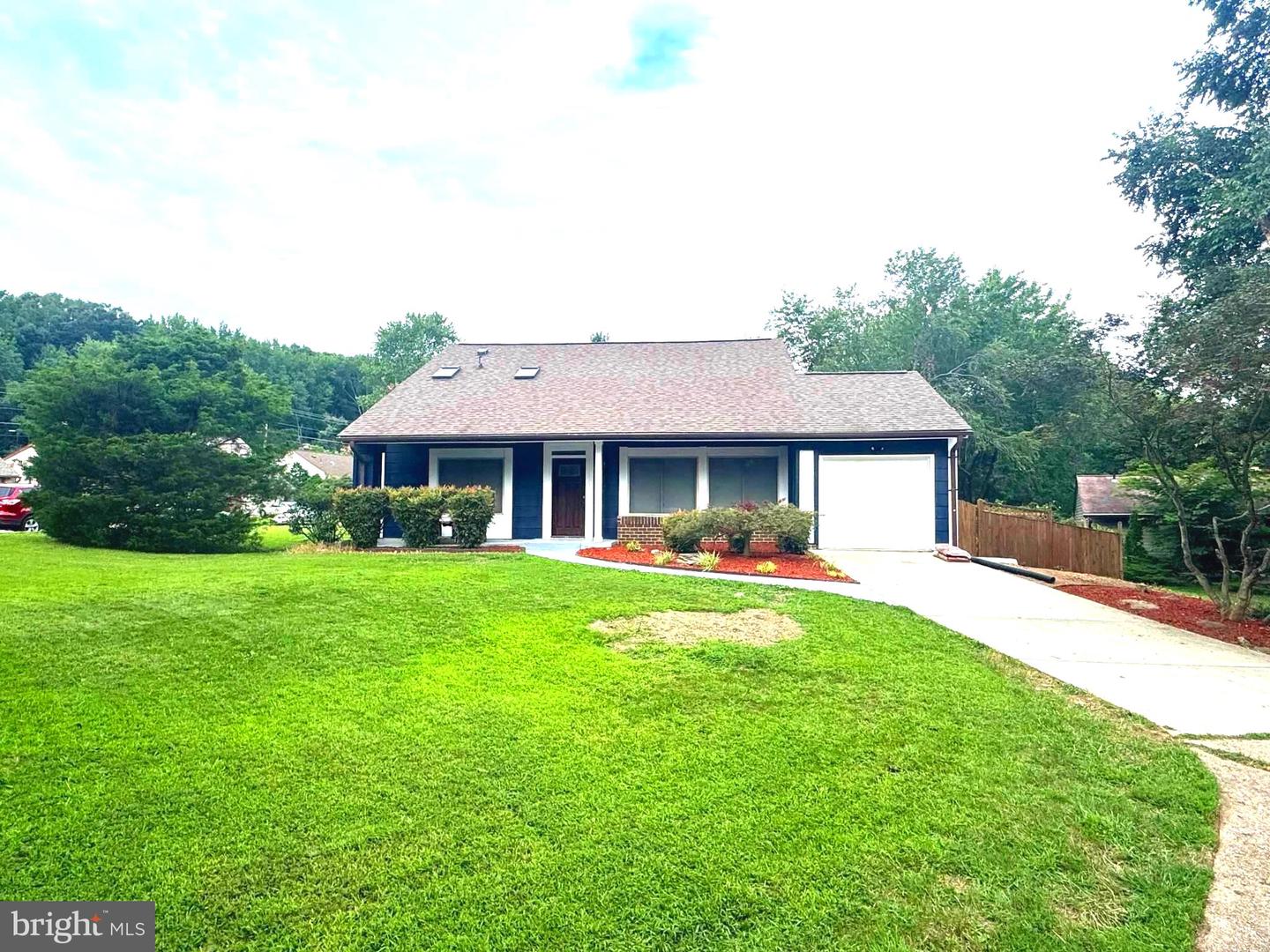 4435 FLINTSTONE RD, ALEXANDRIA, Virginia 22306, 4 Bedrooms Bedrooms, ,3 BathroomsBathrooms,Residential,For sale,4435 FLINTSTONE RD,VAFX2262432 MLS # VAFX2262432