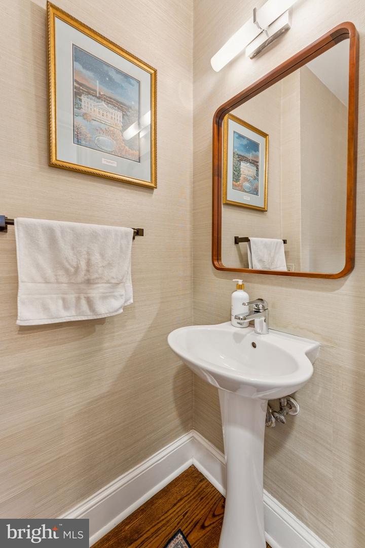3512 30TH ST NW, WASHINGTON, District Of Columbia 20008, 4 Bedrooms Bedrooms, ,3 BathroomsBathrooms,Residential,For sale,3512 30TH ST NW,DCDC2216128 MLS # DCDC2216128
