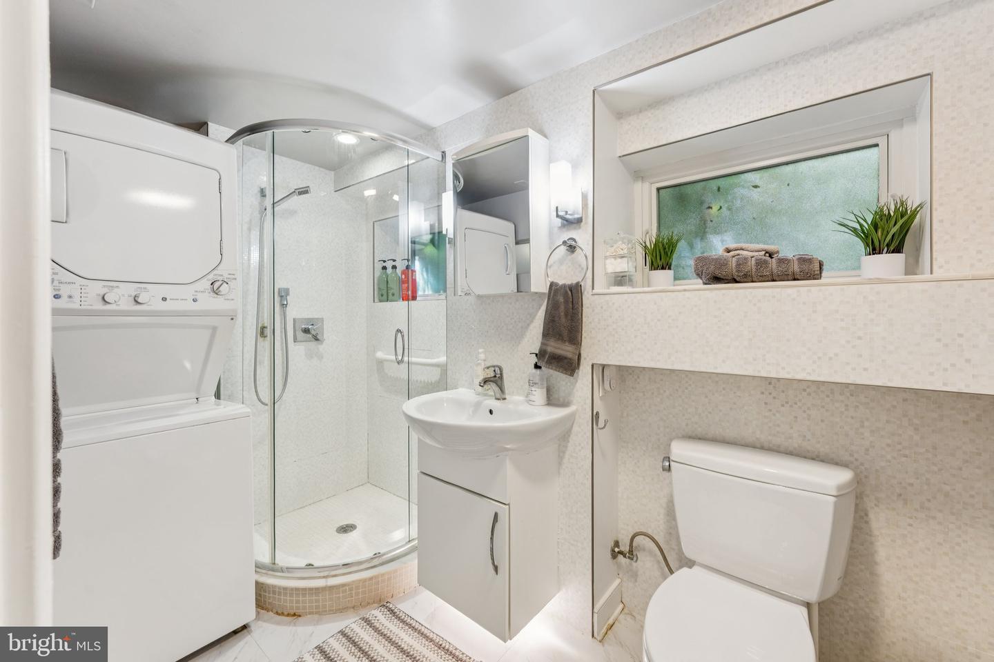3512 30TH ST NW, WASHINGTON, District Of Columbia 20008, 4 Bedrooms Bedrooms, ,3 BathroomsBathrooms,Residential,For sale,3512 30TH ST NW,DCDC2216128 MLS # DCDC2216128