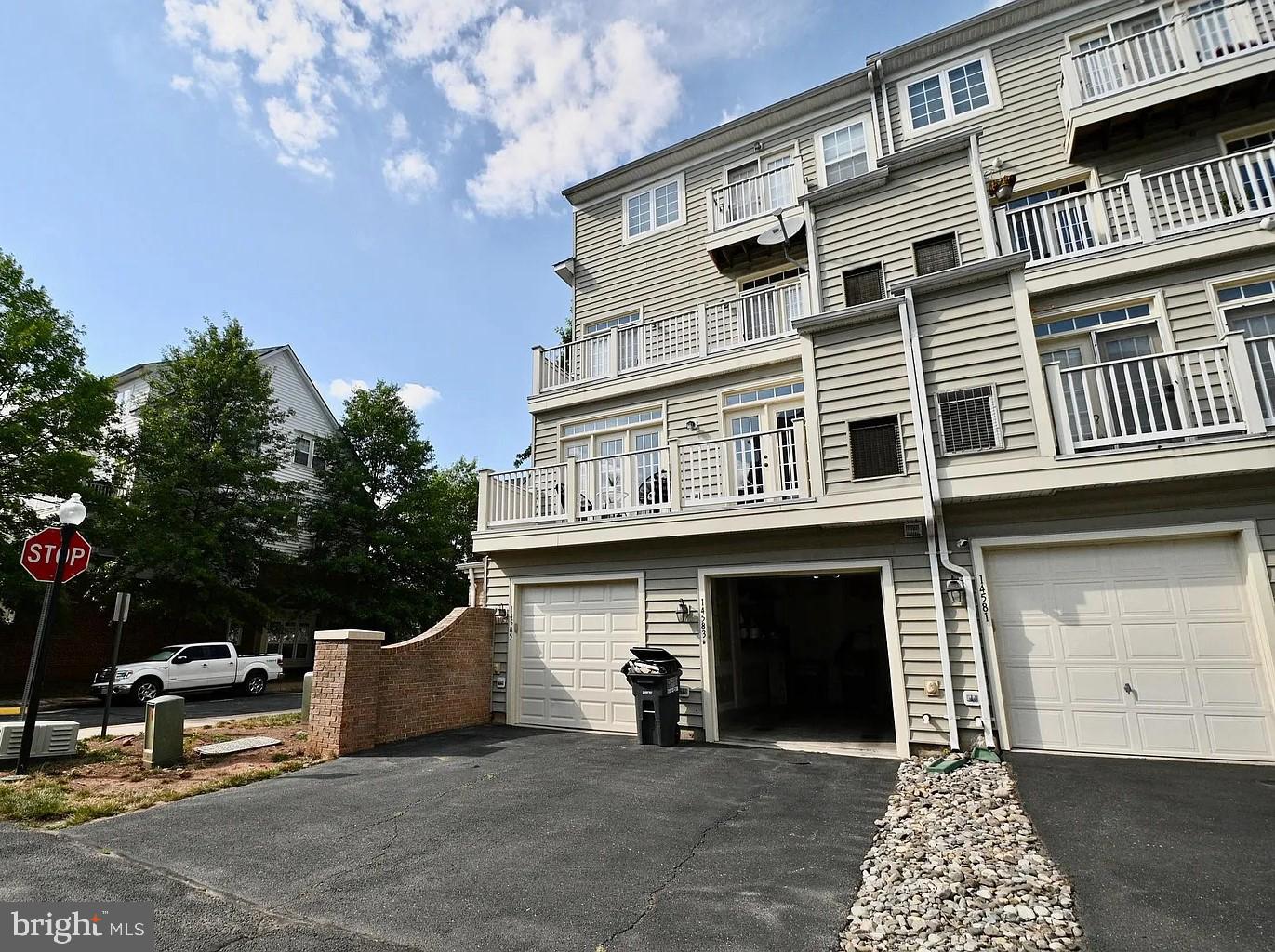 14585 MARLOW ST, GAINESVILLE, Virginia 20155, 2 Bedrooms Bedrooms, ,2 BathroomsBathrooms,Residential,For sale,14585 MARLOW ST,VAPW2102116 MLS # VAPW2102116