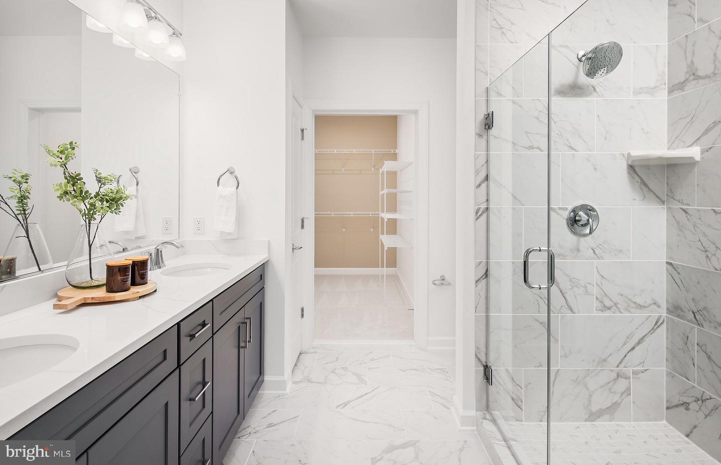 5840 MOONSTONE WAY #201, HAYMARKET, Virginia 20169, 2 Bedrooms Bedrooms, ,2 BathroomsBathrooms,Residential,For sale,5840 MOONSTONE WAY #201,VAPW2102124 MLS # VAPW2102124