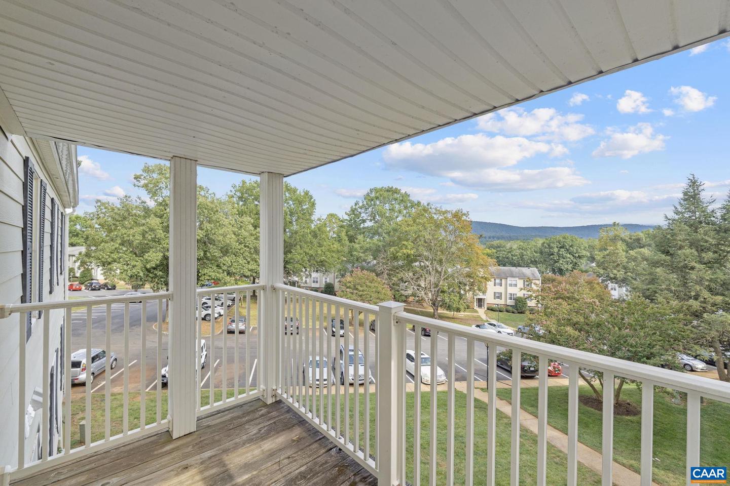 1361 VILLA WAY #F, CHARLOTTESVILLE, Virginia 22903, 2 Bedrooms Bedrooms, ,2 BathroomsBathrooms,Residential,For sale,1361 VILLA WAY #F,668067 MLS # 668067