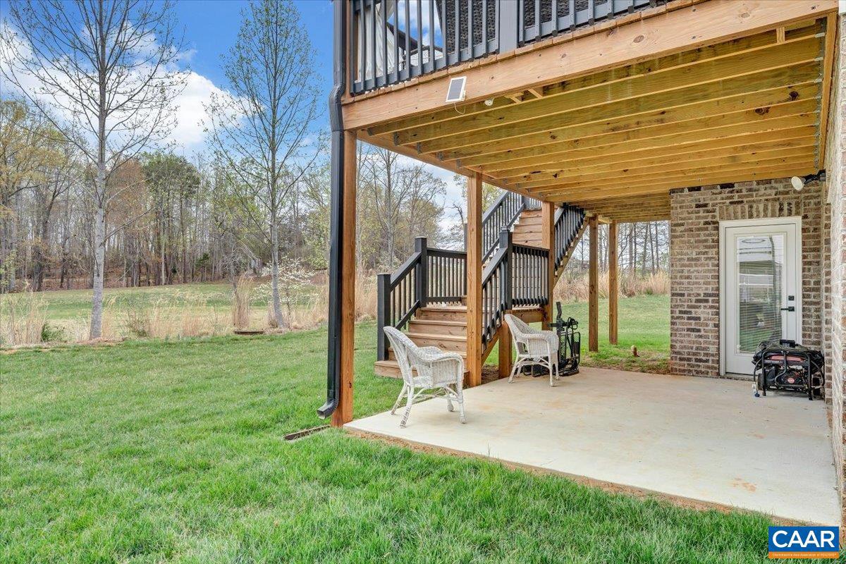 111 RETREAT LN, HUDDLESTON, Virginia 24104, 3 Bedrooms Bedrooms, ,2 BathroomsBathrooms,Residential,For sale,111 RETREAT LN,668071 MLS # 668071