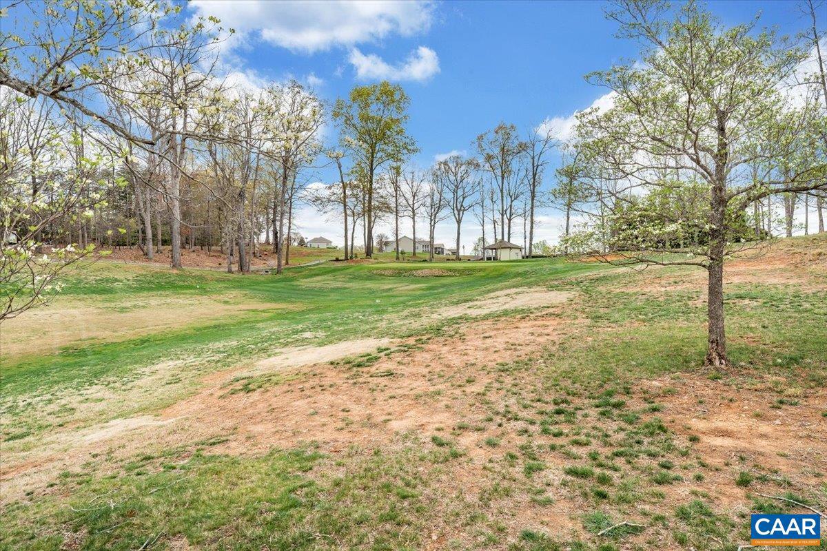 111 RETREAT LN, HUDDLESTON, Virginia 24104, 3 Bedrooms Bedrooms, ,2 BathroomsBathrooms,Residential,For sale,111 RETREAT LN,668071 MLS # 668071