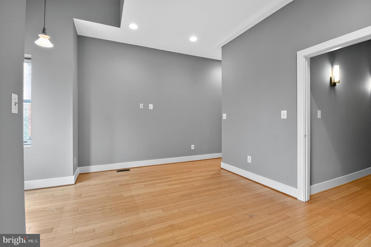 1241 KENYON ST NW #2, WASHINGTON, District Of Columbia 20010, 3 Bedrooms Bedrooms, ,2 BathroomsBathrooms,Residential,For sale,1241 KENYON ST NW #2,DCDC2216168 MLS # DCDC2216168