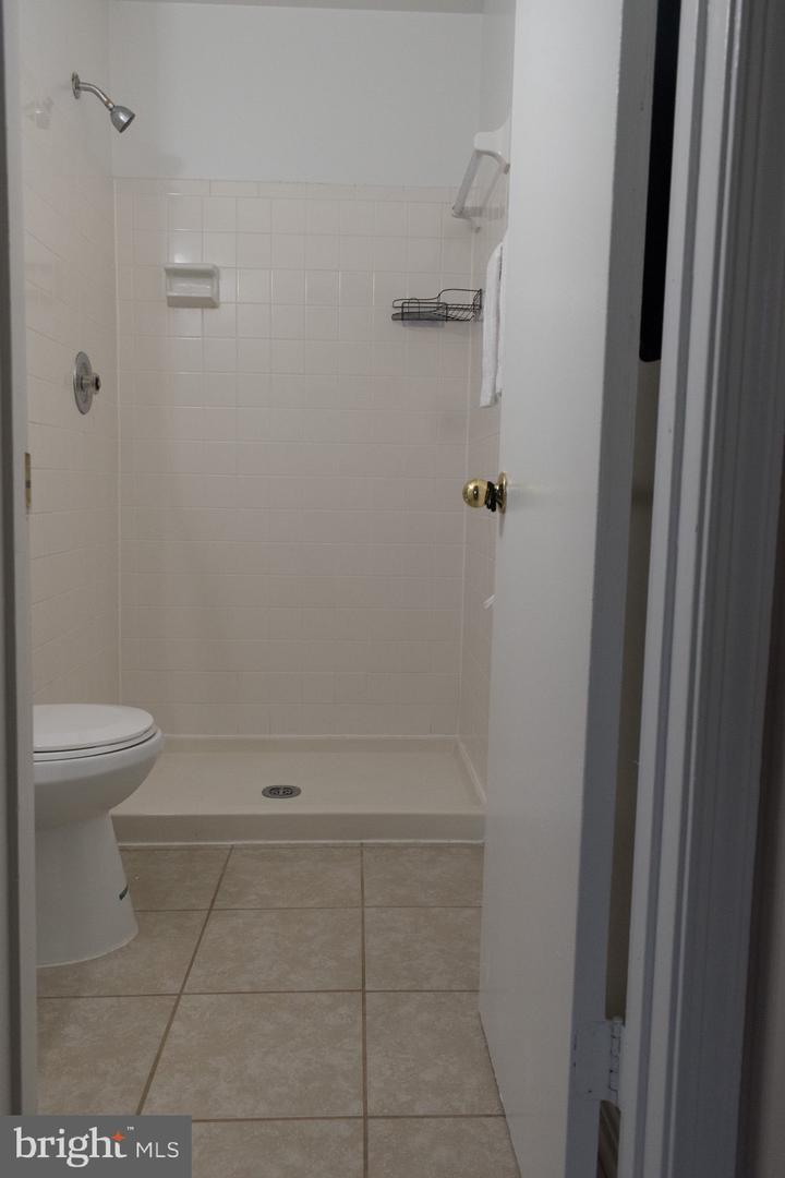 3423 TENDRIL CT, WOODBRIDGE, Virginia 22192, 3 Bedrooms Bedrooms, 10 Rooms Rooms,2 BathroomsBathrooms,Residential,For sale,3423 TENDRIL CT,VAPW2102144 MLS # VAPW2102144