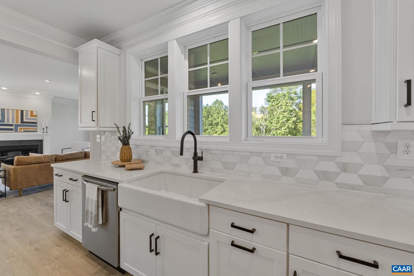 10 SABLEWOOD DR, CHARLOTTESVILLE, Virginia 22911, 4 Bedrooms Bedrooms, ,3 BathroomsBathrooms,Residential,For sale,10 SABLEWOOD DR,668079 MLS # 668079