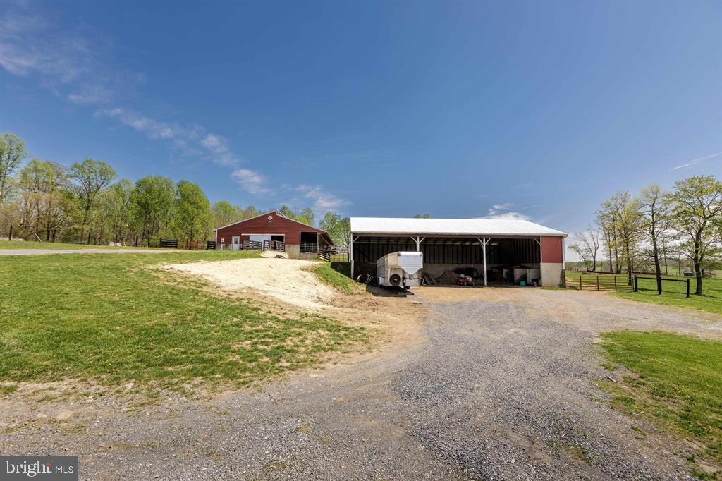 344 FREEMASON RUN RD, MOUNT SOLON, Virginia 22843, 5 Bedrooms Bedrooms, ,1 BathroomBathrooms,Farm,For sale,344 FREEMASON RUN RD,VAAG2002648 MLS # VAAG2002648