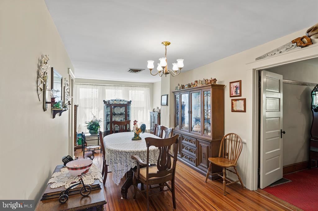 344 FREEMASON RUN RD, MOUNT SOLON, Virginia 22843, 5 Bedrooms Bedrooms, ,1 BathroomBathrooms,Farm,For sale,344 FREEMASON RUN RD,VAAG2002648 MLS # VAAG2002648