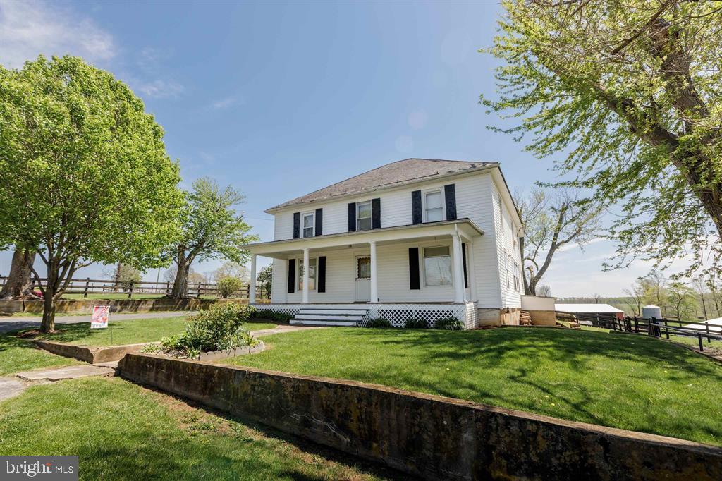 344 FREEMASON RUN RD, MOUNT SOLON, Virginia 22843, 5 Bedrooms Bedrooms, ,1 BathroomBathrooms,Farm,For sale,344 FREEMASON RUN RD,VAAG2002648 MLS # VAAG2002648