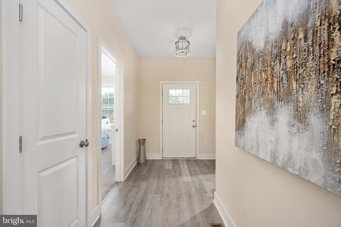 137 12TH STREET, COLONIAL BEACH, Virginia 22443, 3 Bedrooms Bedrooms, 7 Rooms Rooms,2 BathroomsBathrooms,Residential,For sale,137 12TH STREET,VAWE2007726 MLS # VAWE2007726