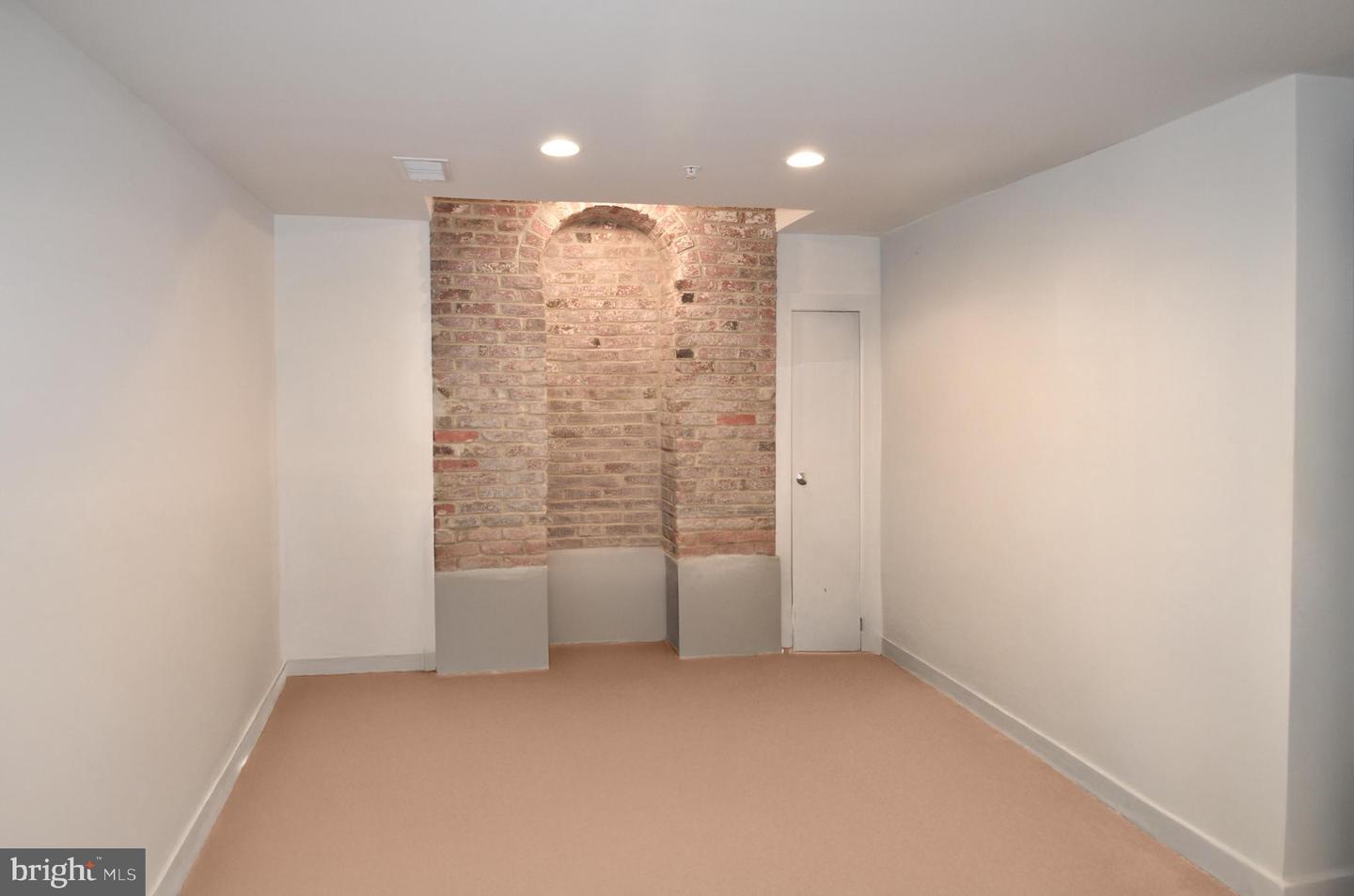 1072 THOMAS JEFFERSON ST NW, WASHINGTON, District Of Columbia 20007, 11 Bedrooms Bedrooms, ,10 BathroomsBathrooms,Residential,For sale,1072 THOMAS JEFFERSON ST NW,DCDC2186938 MLS # DCDC2186938