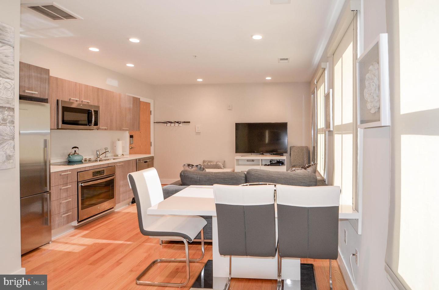 1072 THOMAS JEFFERSON ST NW, WASHINGTON, District Of Columbia 20007, 11 Bedrooms Bedrooms, ,10 BathroomsBathrooms,Residential,For sale,1072 THOMAS JEFFERSON ST NW,DCDC2186938 MLS # DCDC2186938