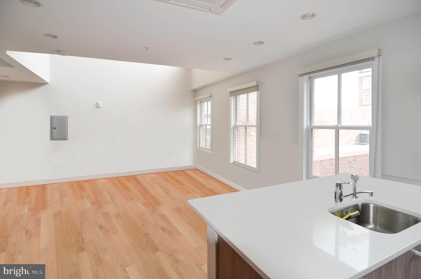 1072 THOMAS JEFFERSON ST NW, WASHINGTON, District Of Columbia 20007, 11 Bedrooms Bedrooms, ,10 BathroomsBathrooms,Residential,For sale,1072 THOMAS JEFFERSON ST NW,DCDC2186938 MLS # DCDC2186938