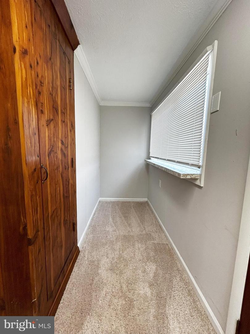 1843 S LAKESHORE DR, LOUISA, Virginia 23093, 2 Bedrooms Bedrooms, ,1 BathroomBathrooms,Residential,For sale,1843 S LAKESHORE DR,VALA2007536 MLS # VALA2007536