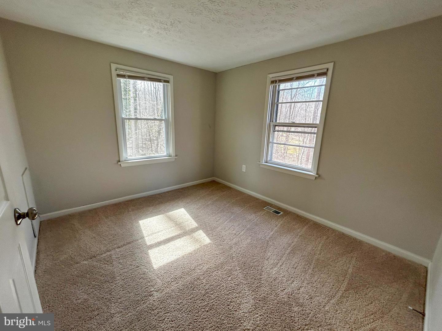 1843 S LAKESHORE DR, LOUISA, Virginia 23093, 2 Bedrooms Bedrooms, ,1 BathroomBathrooms,Residential,For sale,1843 S LAKESHORE DR,VALA2007536 MLS # VALA2007536