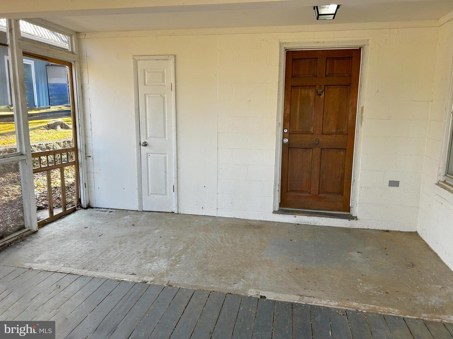 1843 S LAKESHORE DR, LOUISA, Virginia 23093, 2 Bedrooms Bedrooms, ,1 BathroomBathrooms,Residential,For sale,1843 S LAKESHORE DR,VALA2007536 MLS # VALA2007536