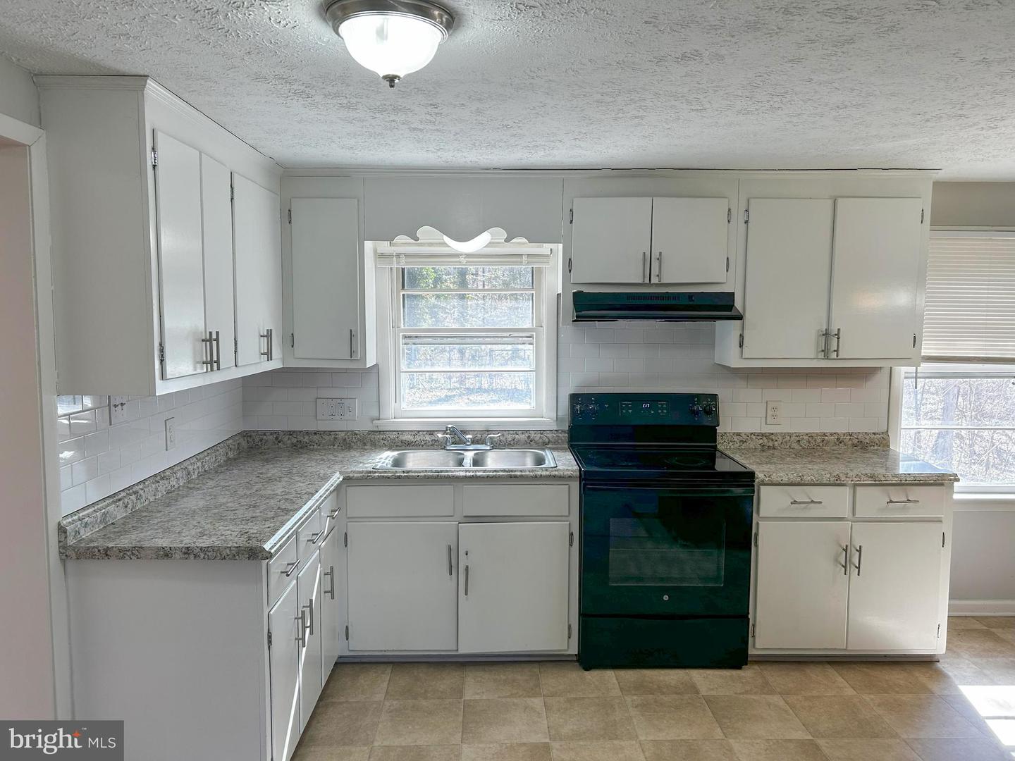 1843 S LAKESHORE DR, LOUISA, Virginia 23093, 2 Bedrooms Bedrooms, ,1 BathroomBathrooms,Residential,For sale,1843 S LAKESHORE DR,VALA2007536 MLS # VALA2007536