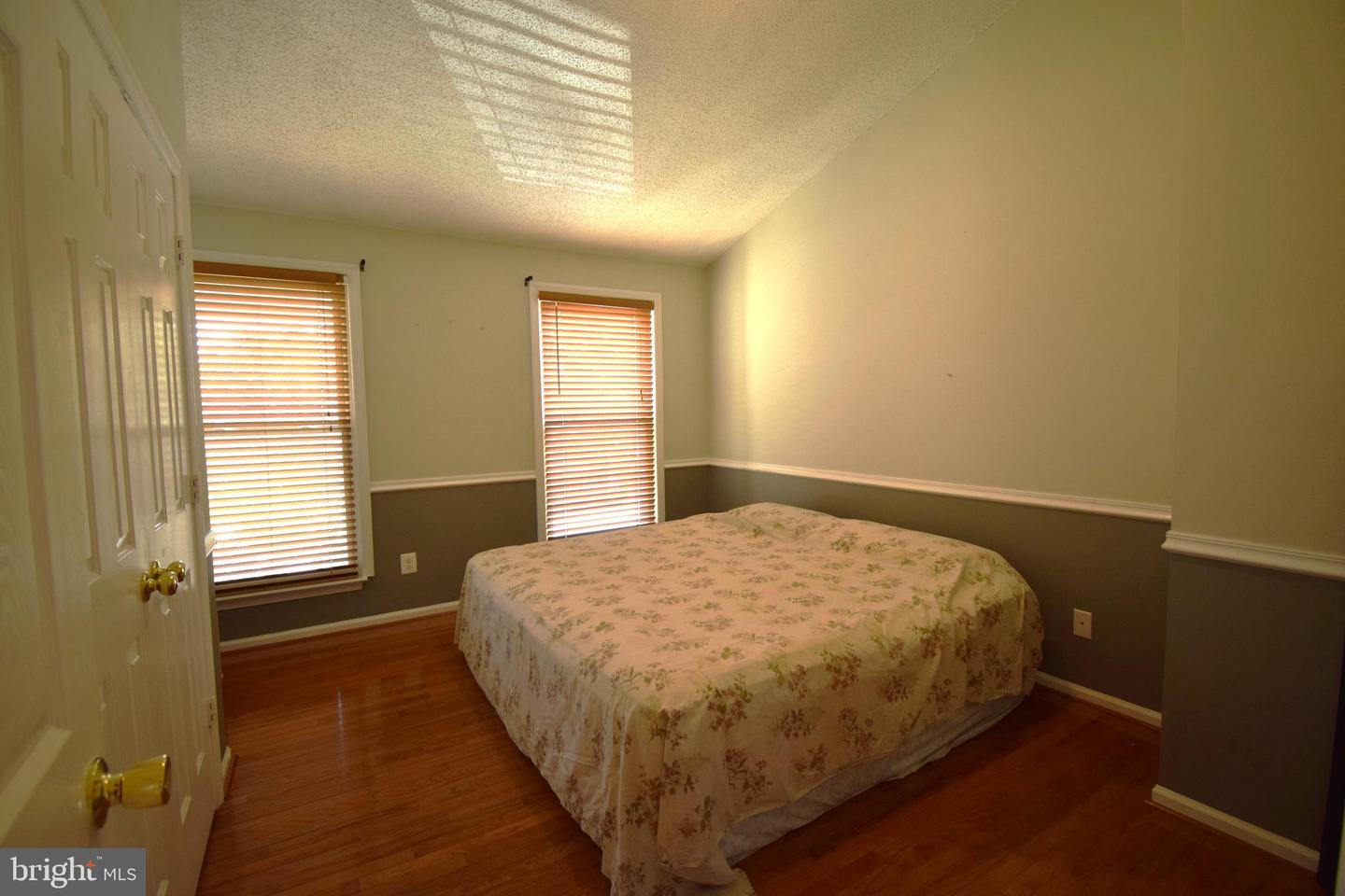 9544 OAKENSHAW DR, MANASSAS, Virginia 20110, 4 Bedrooms Bedrooms, ,3 BathroomsBathrooms,Residential,For sale,9544 OAKENSHAW DR,VAMN2008172 MLS # VAMN2008172