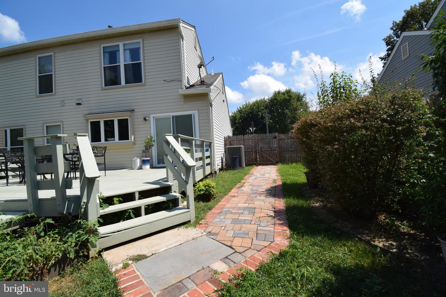 9544 OAKENSHAW DR, MANASSAS, Virginia 20110, 4 Bedrooms Bedrooms, ,3 BathroomsBathrooms,Residential,For sale,9544 OAKENSHAW DR,VAMN2008172 MLS # VAMN2008172