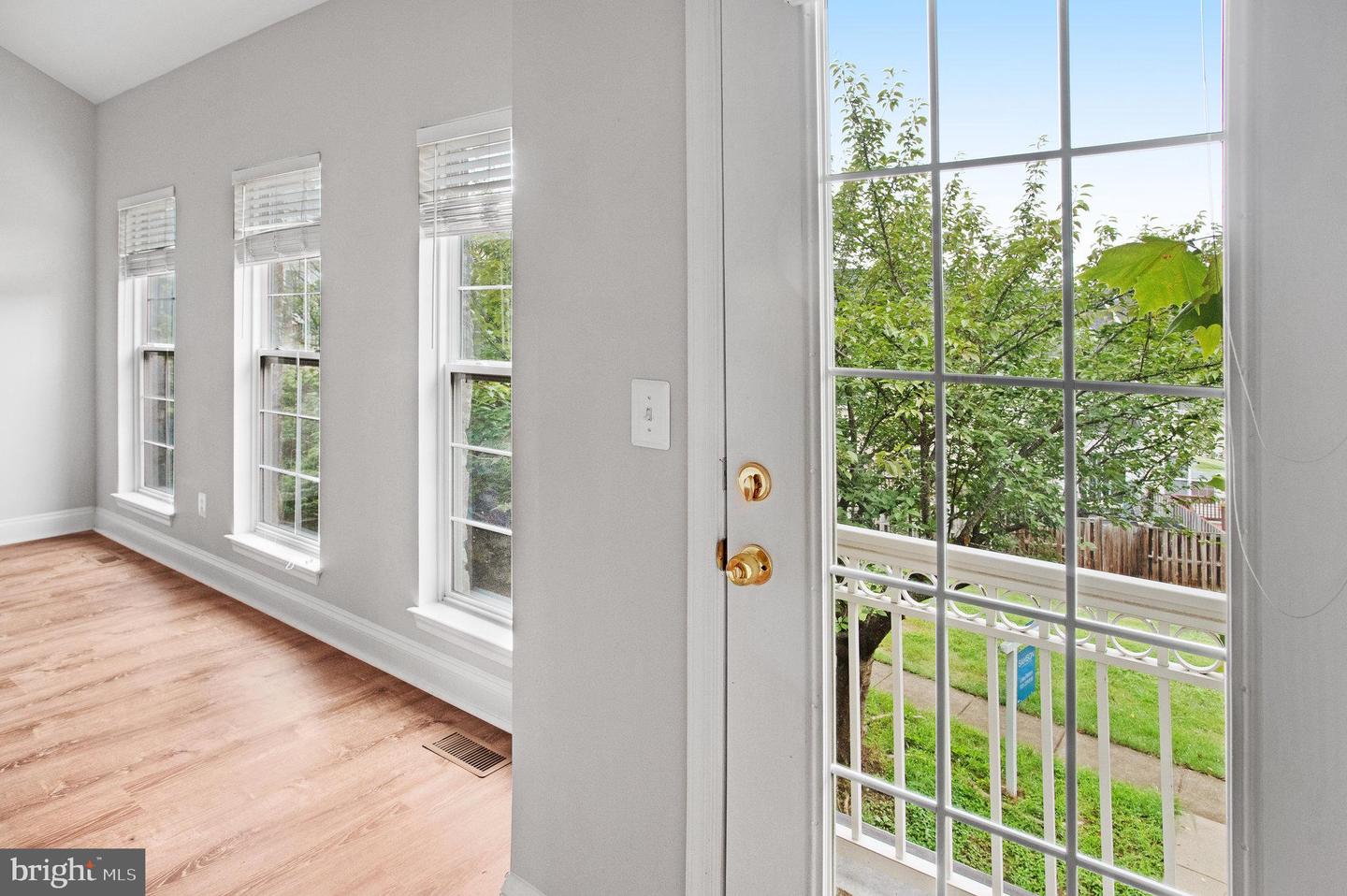 16462 KENNEWEG CT, WOODBRIDGE, Virginia 22191, 3 Bedrooms Bedrooms, ,3 BathroomsBathrooms,Residential,For sale,16462 KENNEWEG CT,VAPW2092684 MLS # VAPW2092684