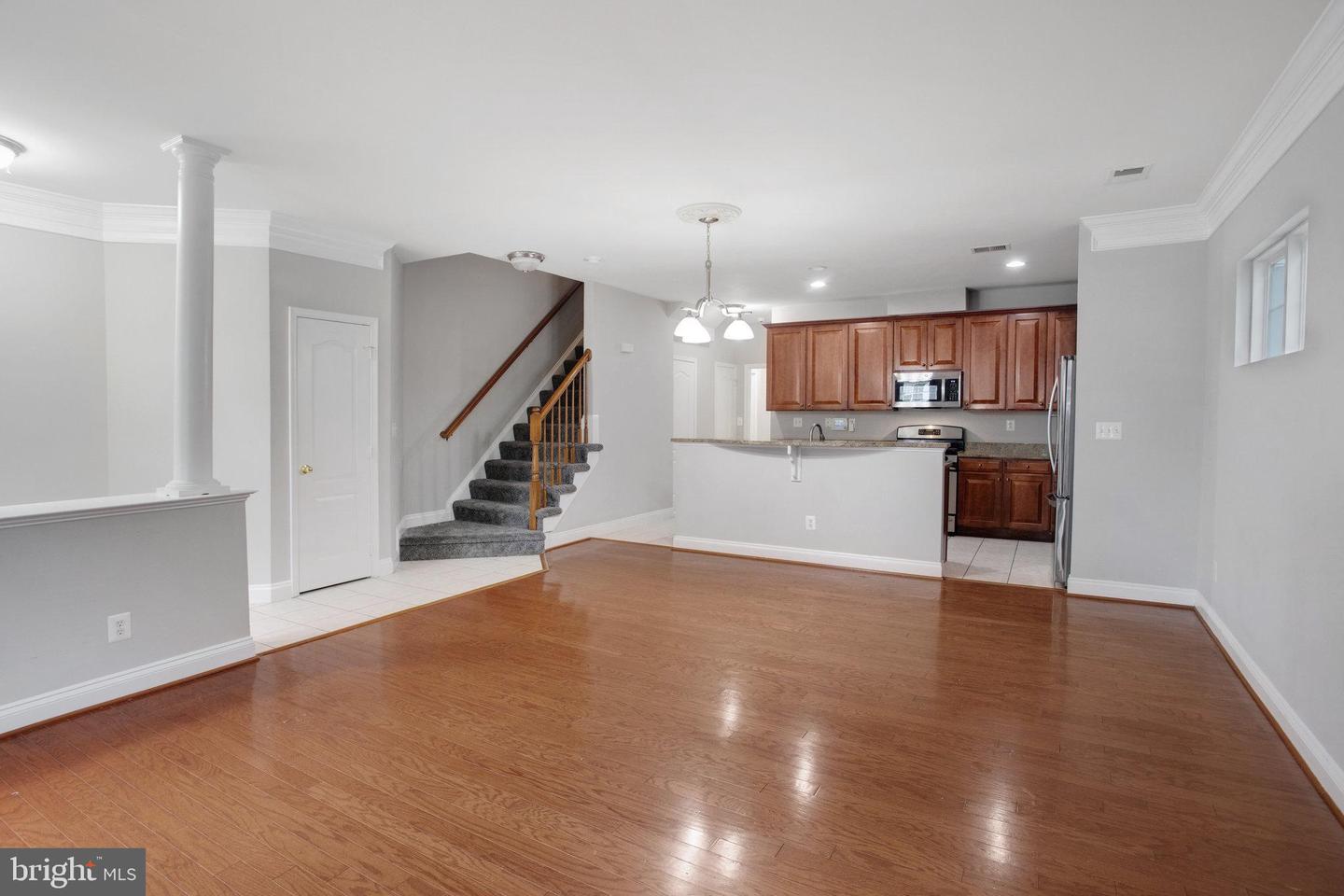 16462 KENNEWEG CT, WOODBRIDGE, Virginia 22191, 3 Bedrooms Bedrooms, ,3 BathroomsBathrooms,Residential,For sale,16462 KENNEWEG CT,VAPW2092684 MLS # VAPW2092684