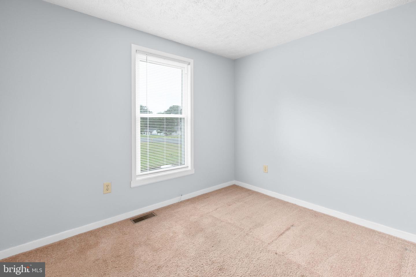 6506 CREEKWOOD DR, FREDERICKSBURG, Virginia 22407, 3 Bedrooms Bedrooms, ,2 BathroomsBathrooms,Residential,For sale,6506 CREEKWOOD DR,VASP2032900 MLS # VASP2032900