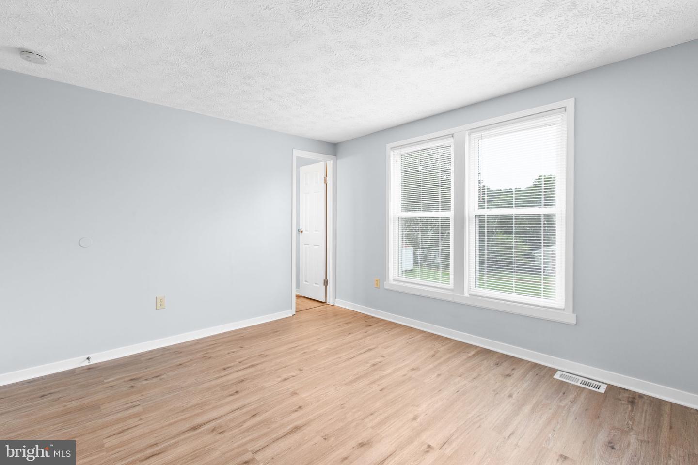 6506 CREEKWOOD DR, FREDERICKSBURG, Virginia 22407, 3 Bedrooms Bedrooms, ,2 BathroomsBathrooms,Residential,For sale,6506 CREEKWOOD DR,VASP2032900 MLS # VASP2032900