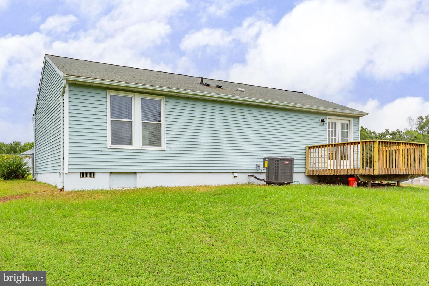 6506 CREEKWOOD DR, FREDERICKSBURG, Virginia 22407, 3 Bedrooms Bedrooms, ,2 BathroomsBathrooms,Residential,For sale,6506 CREEKWOOD DR,VASP2032900 MLS # VASP2032900