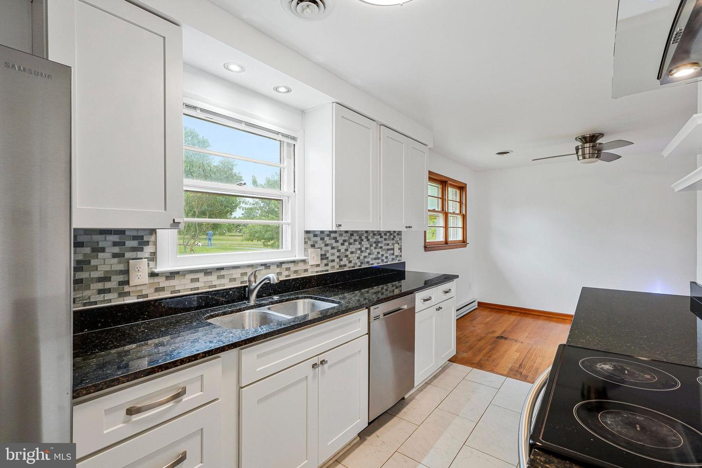 11 S BERLIN PIKE, LOVETTSVILLE, Virginia 20180, 2 Bedrooms Bedrooms, ,1 BathroomBathrooms,Residential,For sale,11 S BERLIN PIKE,VALO2096488 MLS # VALO2096488