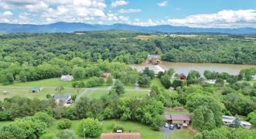 220 AIRSTRIP RD, LURAY, Virginia 22835, 3 Bedrooms Bedrooms, ,2 BathroomsBathrooms,Residential,220 AIRSTRIP RD,VAPA2005278 MLS # VAPA2005278