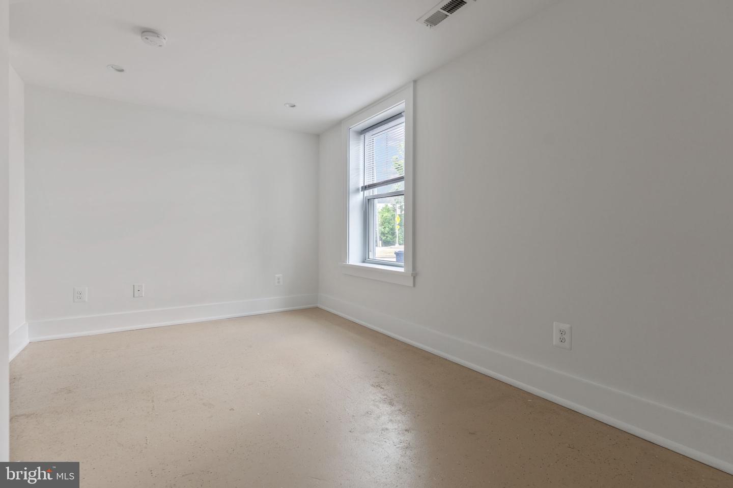 2629 WASHINGTON BLVD, ARLINGTON, Virginia 22201, 5 Bedrooms Bedrooms, ,3 BathroomsBathrooms,Residential,For sale,2629 WASHINGTON BLVD,VAAR2059484 MLS # VAAR2059484