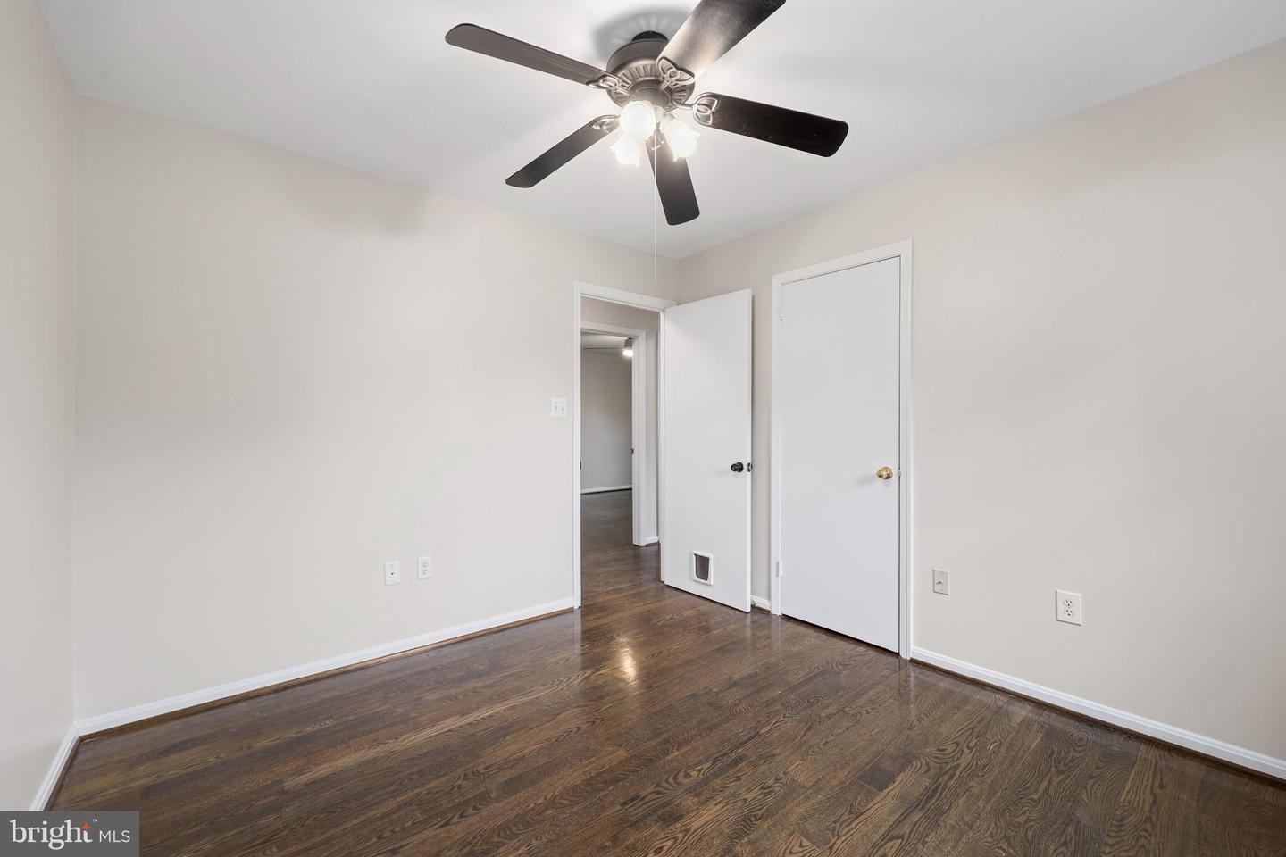 6813 LAMP POST LN, ALEXANDRIA, Virginia 22306, 4 Bedrooms Bedrooms, ,3 BathroomsBathrooms,Residential,For sale,6813 LAMP POST LN,VAFX2248932 MLS # VAFX2248932