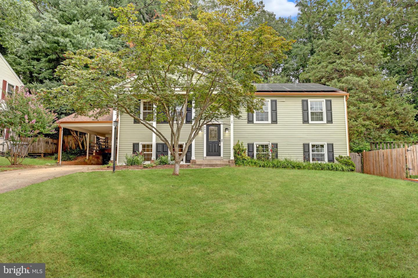 6813 LAMP POST LN, ALEXANDRIA, Virginia 22306, 4 Bedrooms Bedrooms, ,3 BathroomsBathrooms,Residential,For sale,6813 LAMP POST LN,VAFX2248932 MLS # VAFX2248932