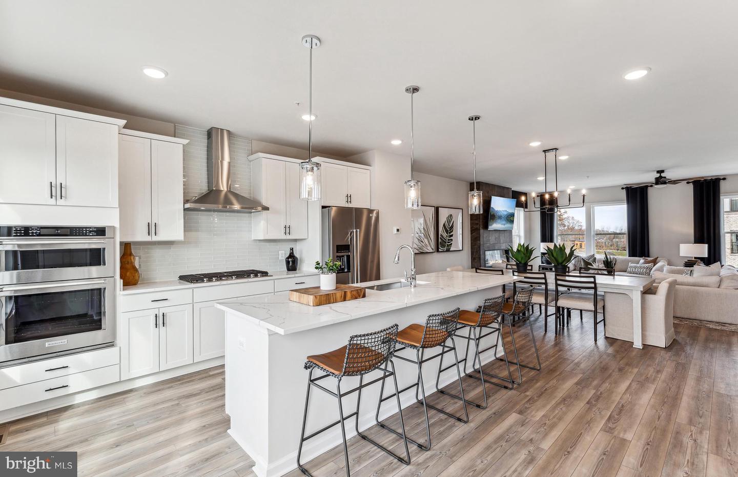 43000 FRIDAYS RUN LN, LEESBURG, Virginia 20176, 4 Bedrooms Bedrooms, ,4 BathroomsBathrooms,Residential,For sale,43000 FRIDAYS RUN LN,VALO2099972 MLS # VALO2099972