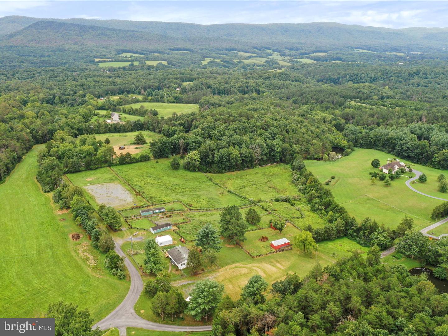 903 COVERSTONE RD, FORT VALLEY, Virginia 22652, 3 Bedrooms Bedrooms, ,2 BathroomsBathrooms,Residential,For sale,903 COVERSTONE RD,VASH2011758 MLS # VASH2011758