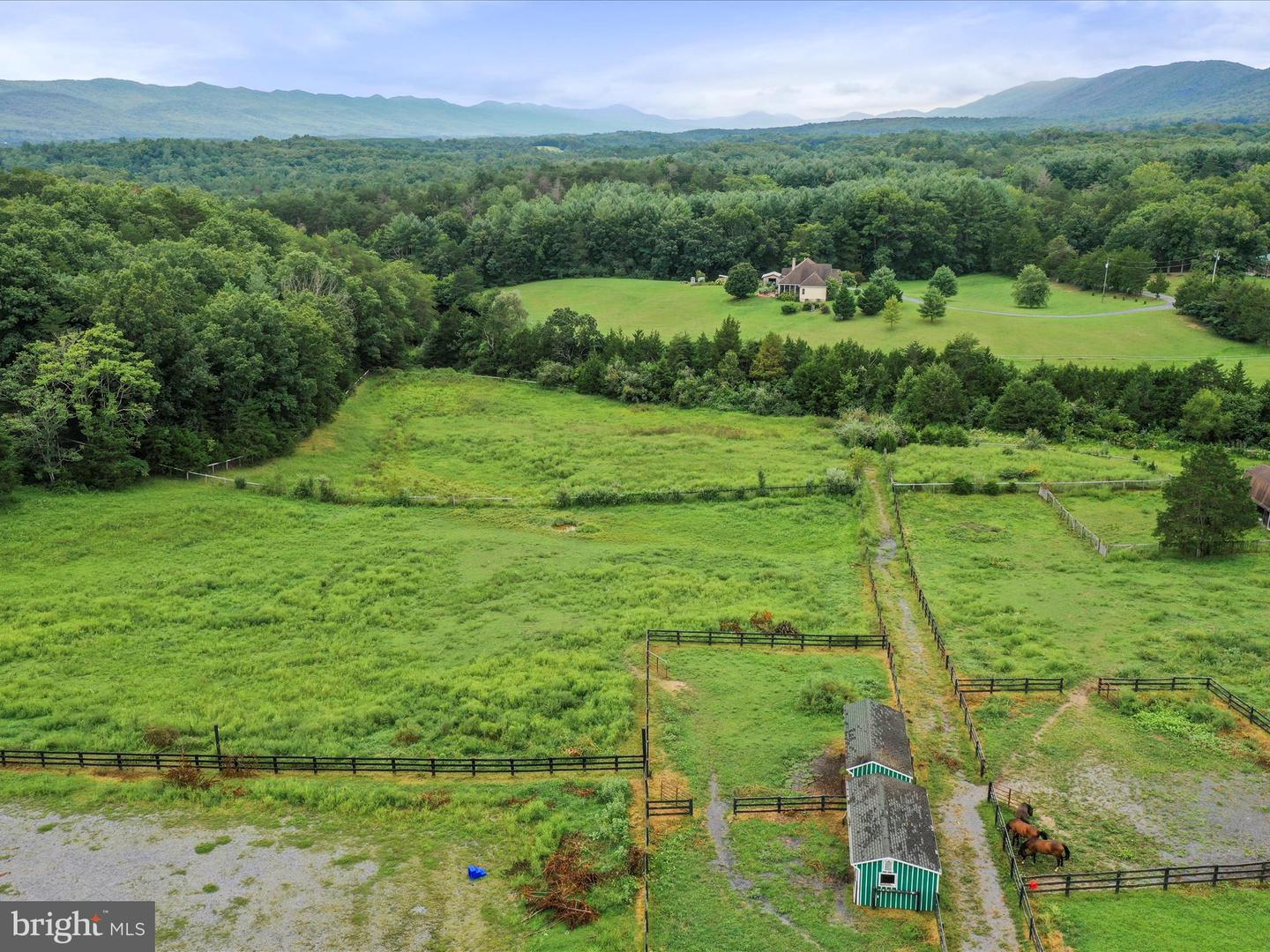 903 COVERSTONE RD, FORT VALLEY, Virginia 22652, 3 Bedrooms Bedrooms, ,2 BathroomsBathrooms,Residential,For sale,903 COVERSTONE RD,VASH2011758 MLS # VASH2011758