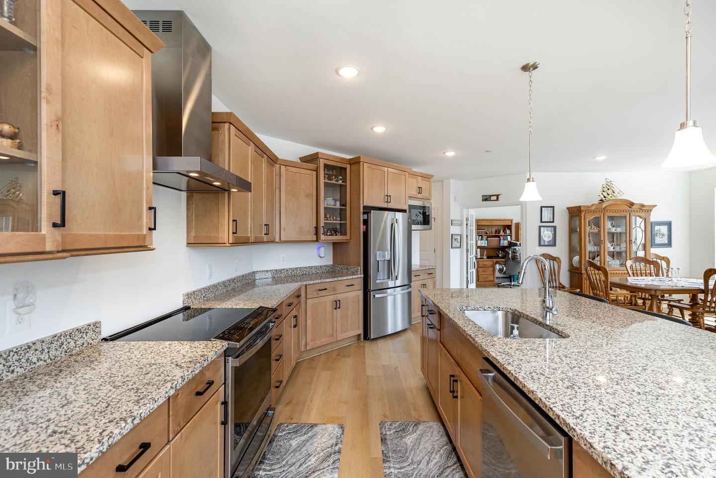 3720 HAVERTILL LN #303, WOODBRIDGE, Virginia 22193, 2 Bedrooms Bedrooms, ,2 BathroomsBathrooms,Residential,For sale,3720 HAVERTILL LN #303,VAPW2097548 MLS # VAPW2097548