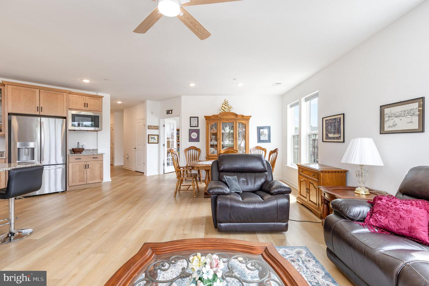 3720 HAVERTILL LN #303, WOODBRIDGE, Virginia 22193, 2 Bedrooms Bedrooms, ,2 BathroomsBathrooms,Residential,For sale,3720 HAVERTILL LN #303,VAPW2097548 MLS # VAPW2097548
