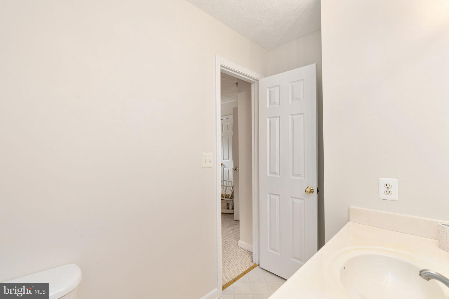 101 MEREDITH LN, FREDERICKSBURG, Virginia 22405, 3 Bedrooms Bedrooms, ,2 BathroomsBathrooms,Residential,For sale,101 MEREDITH LN,VAST2040362 MLS # VAST2040362