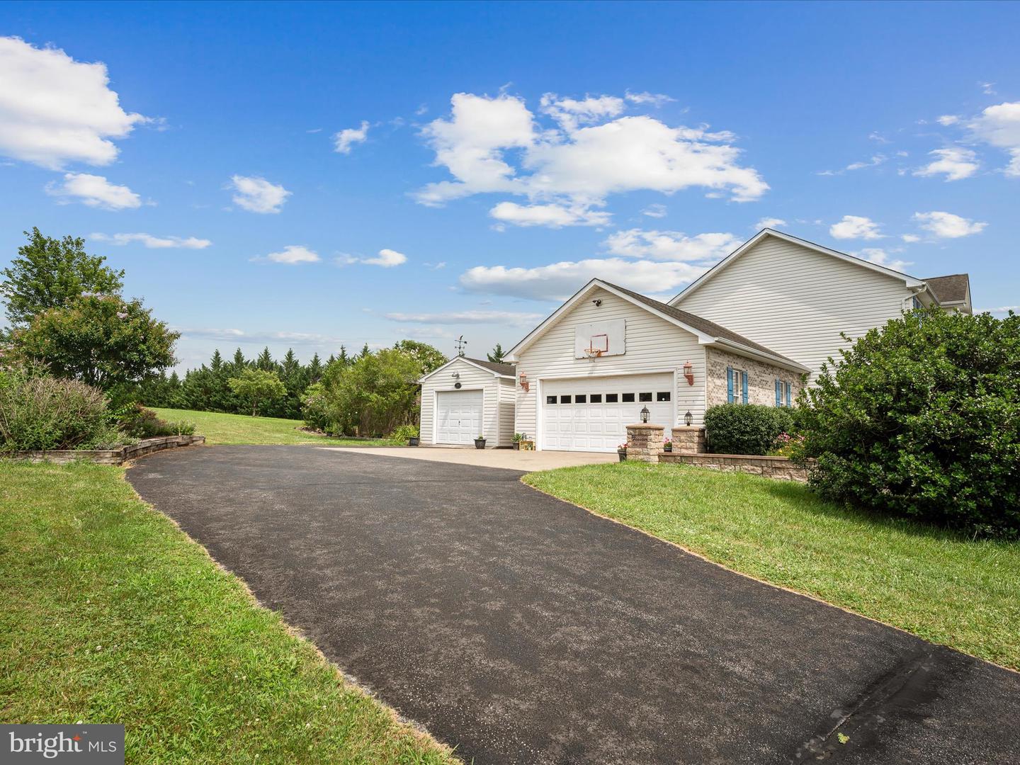 765 GUN CLUB RD, STEPHENSON, Virginia 22656, 4 Bedrooms Bedrooms, ,3 BathroomsBathrooms,Residential,For sale,765 GUN CLUB RD,VAFV2035206 MLS # VAFV2035206
