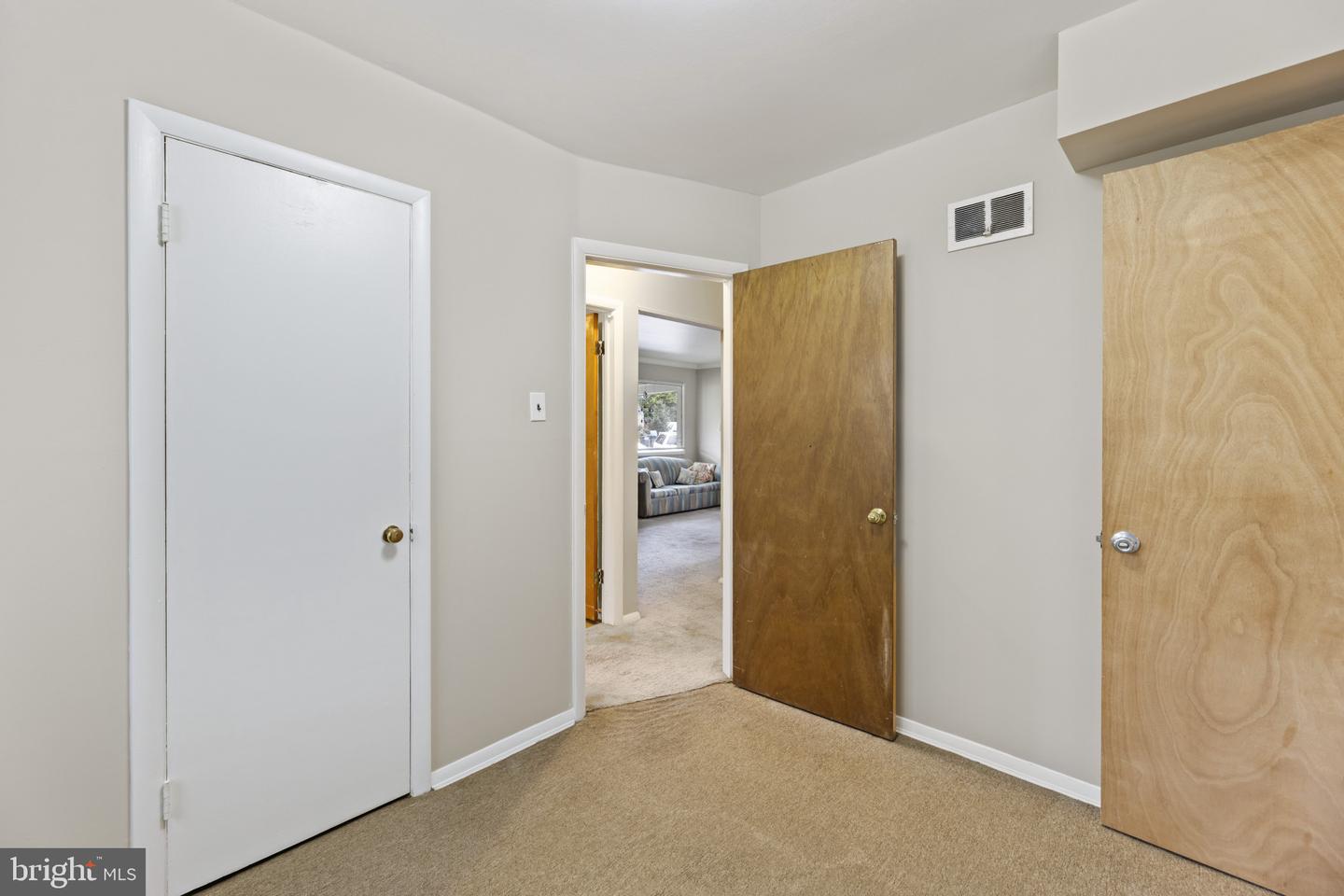 118 MACE ST, MANASSAS PARK, Virginia 20111, 3 Bedrooms Bedrooms, ,2 BathroomsBathrooms,Residential,For sale,118 MACE ST,VAMP2003174 MLS # VAMP2003174