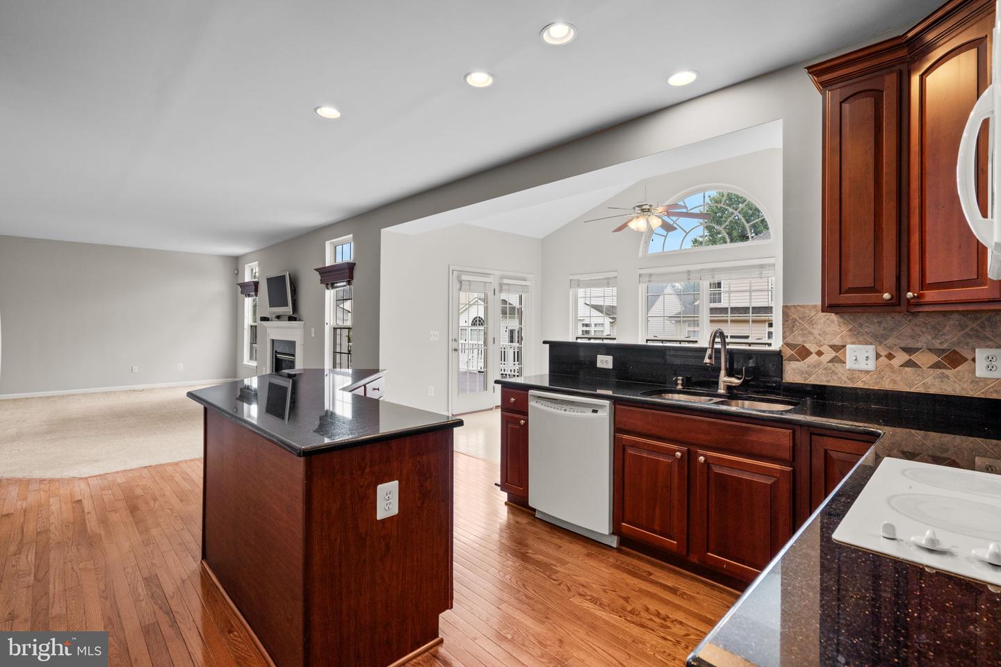6533 ATKINS WAY, GAINESVILLE, Virginia 20155, 4 Bedrooms Bedrooms, ,3 BathroomsBathrooms,Residential,For sale,6533 ATKINS WAY,VAPW2099924 MLS # VAPW2099924