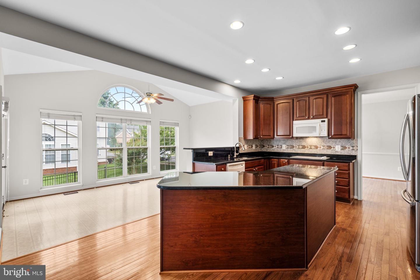 6533 ATKINS WAY, GAINESVILLE, Virginia 20155, 4 Bedrooms Bedrooms, ,3 BathroomsBathrooms,Residential,For sale,6533 ATKINS WAY,VAPW2099924 MLS # VAPW2099924