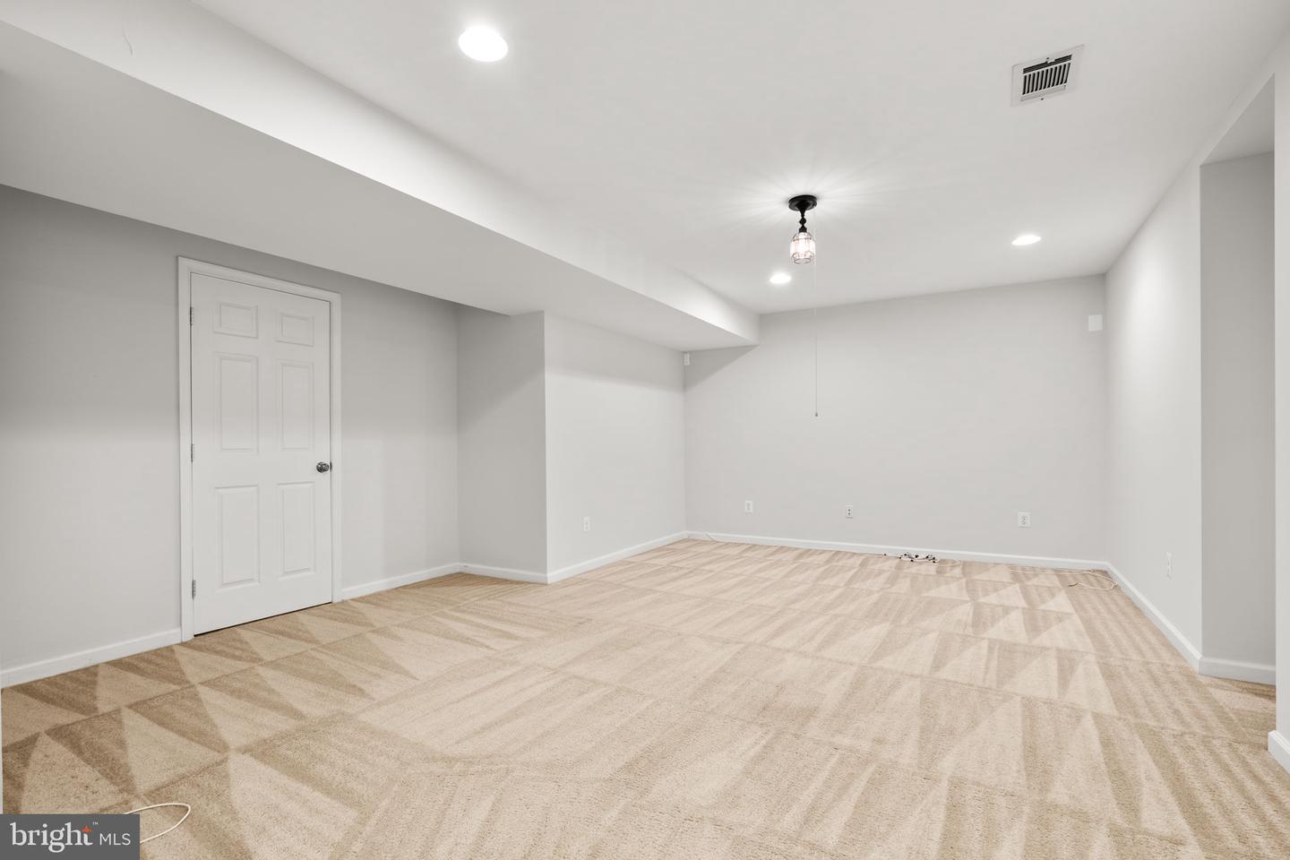 6533 ATKINS WAY, GAINESVILLE, Virginia 20155, 4 Bedrooms Bedrooms, ,3 BathroomsBathrooms,Residential,For sale,6533 ATKINS WAY,VAPW2099924 MLS # VAPW2099924